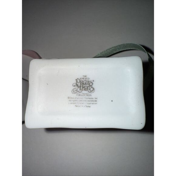 Precious Moments Christmas Porcelain Gift Bag Meowie Christmas - Picture 3 of 3